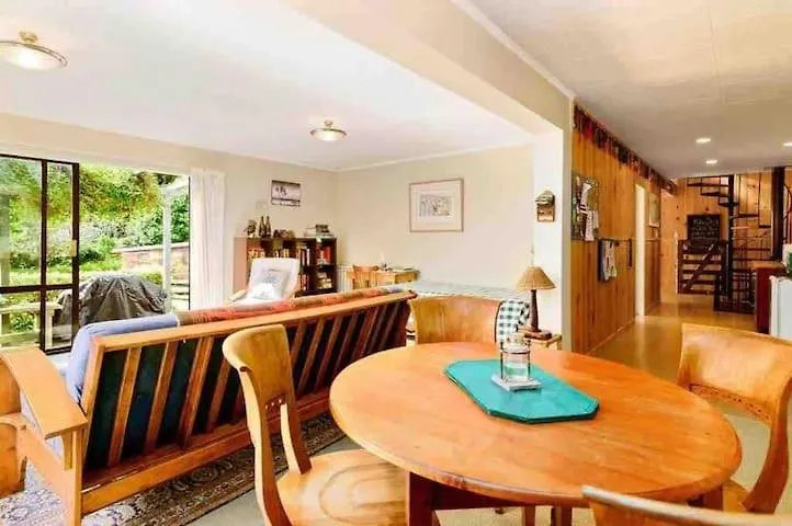 Paradise Valley River Lodge Rotorua Holiday home